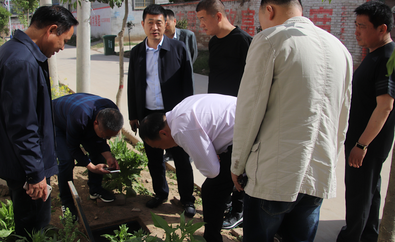 镇平县财务局副局长王兆倩一行莅